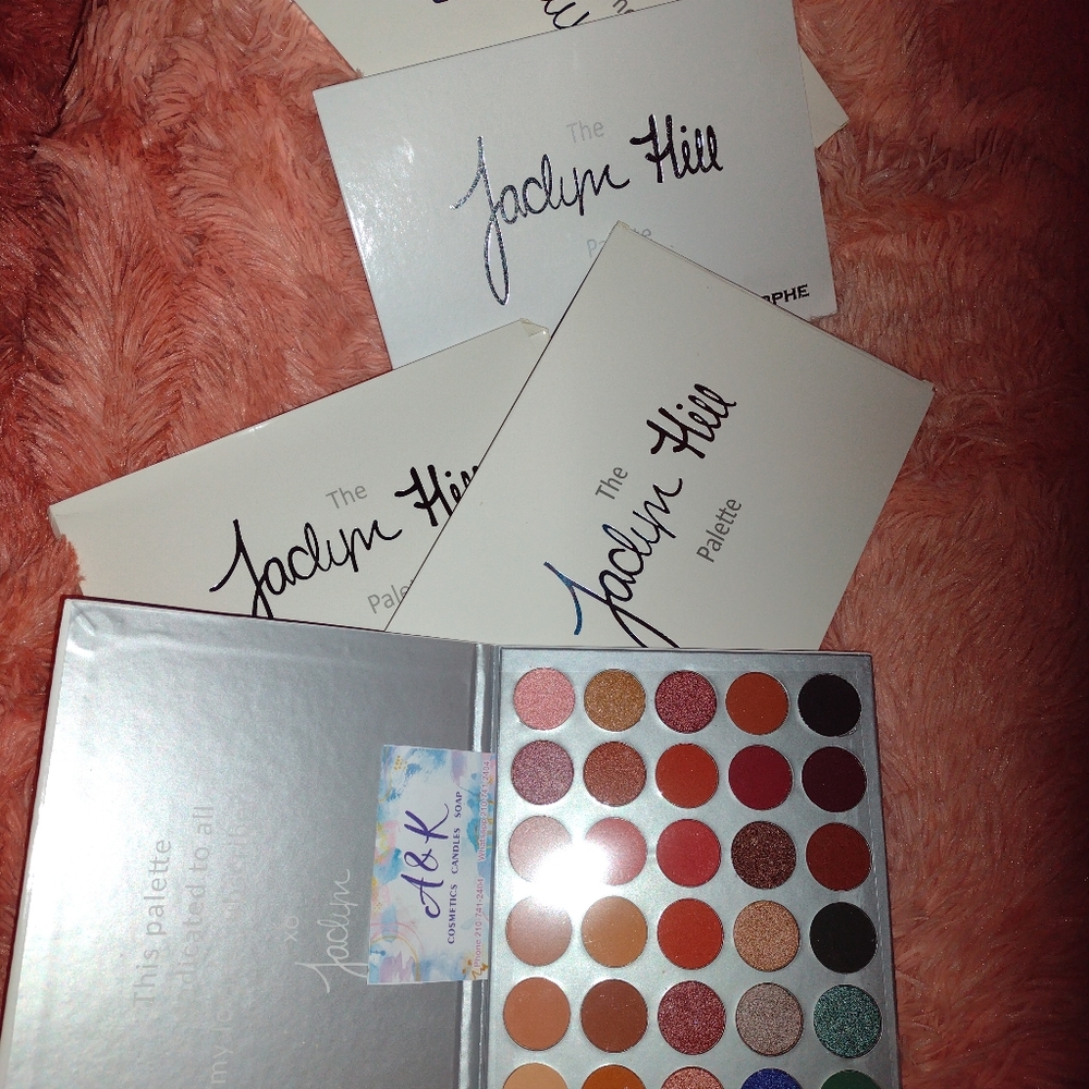 Cosmetic - Picture 2 of 14